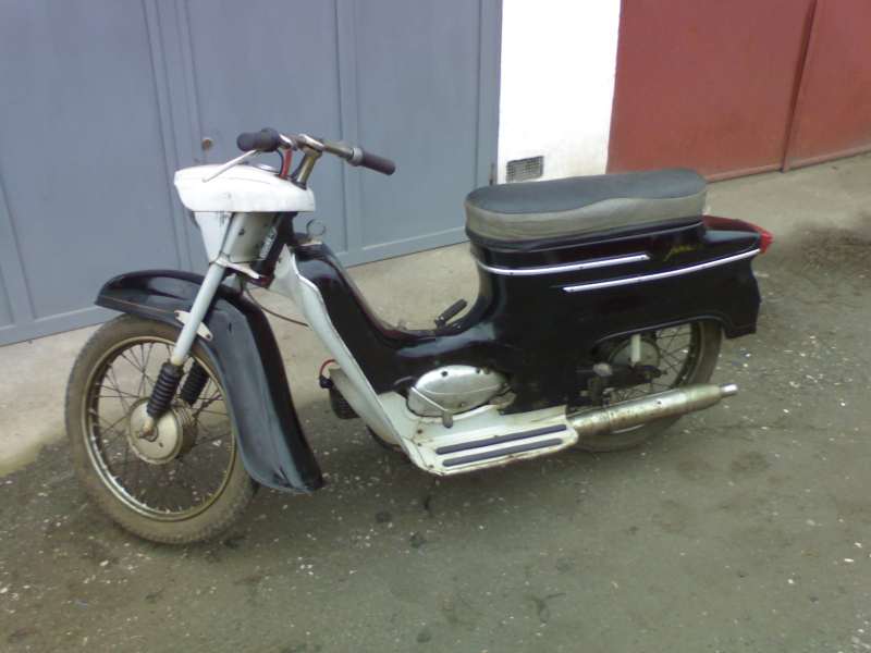 Jawa_50_typ_05_13.jpg