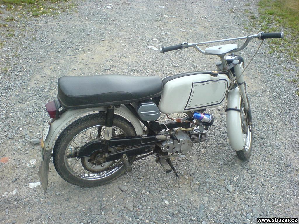933634_5.jpg