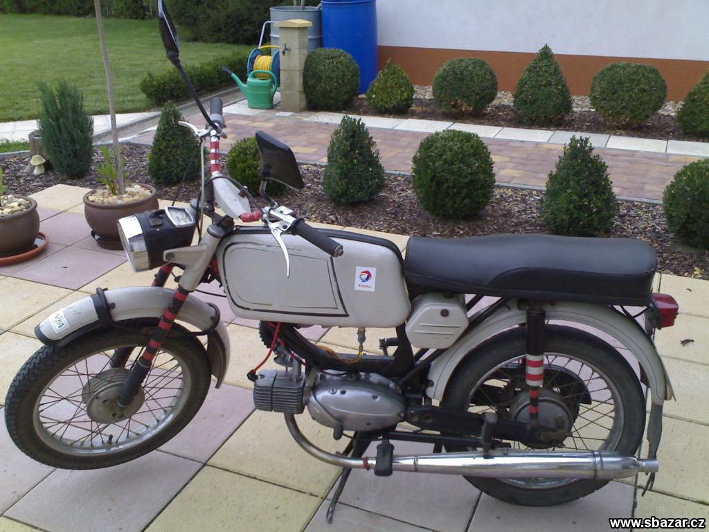 947302_1.jpg